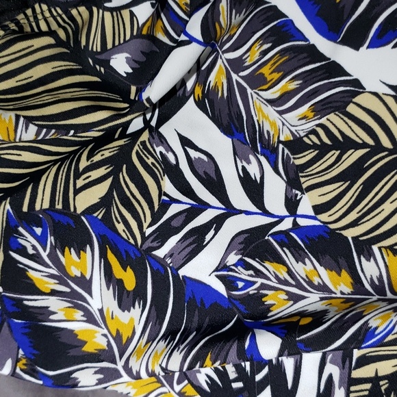 NWT On The Beach Tropic Branchs Ruched Tankini Top Size 14 - Picture 10 of 10